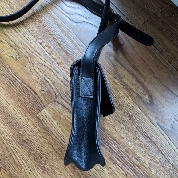 ESPRIT Black Vegan Leather Crossbody Mini Bag - Picture 6 of 6